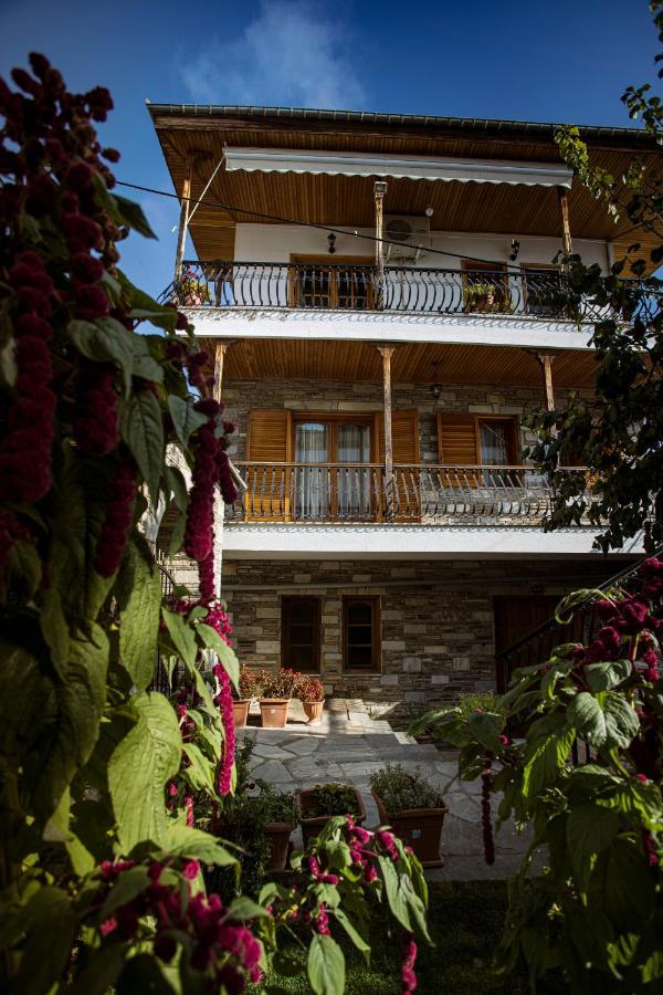 Georgia'S Guesthouse Kastoria Extérieur photo