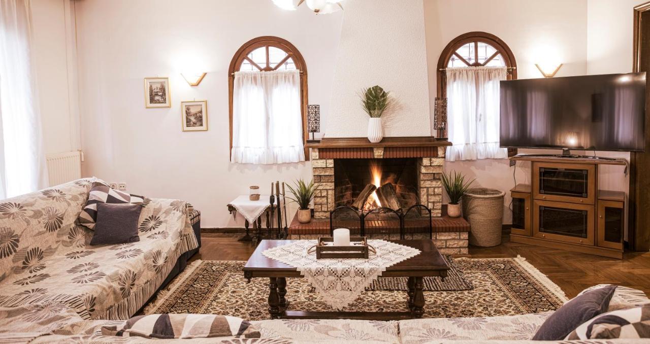 Georgia'S Guesthouse Kastoria Extérieur photo