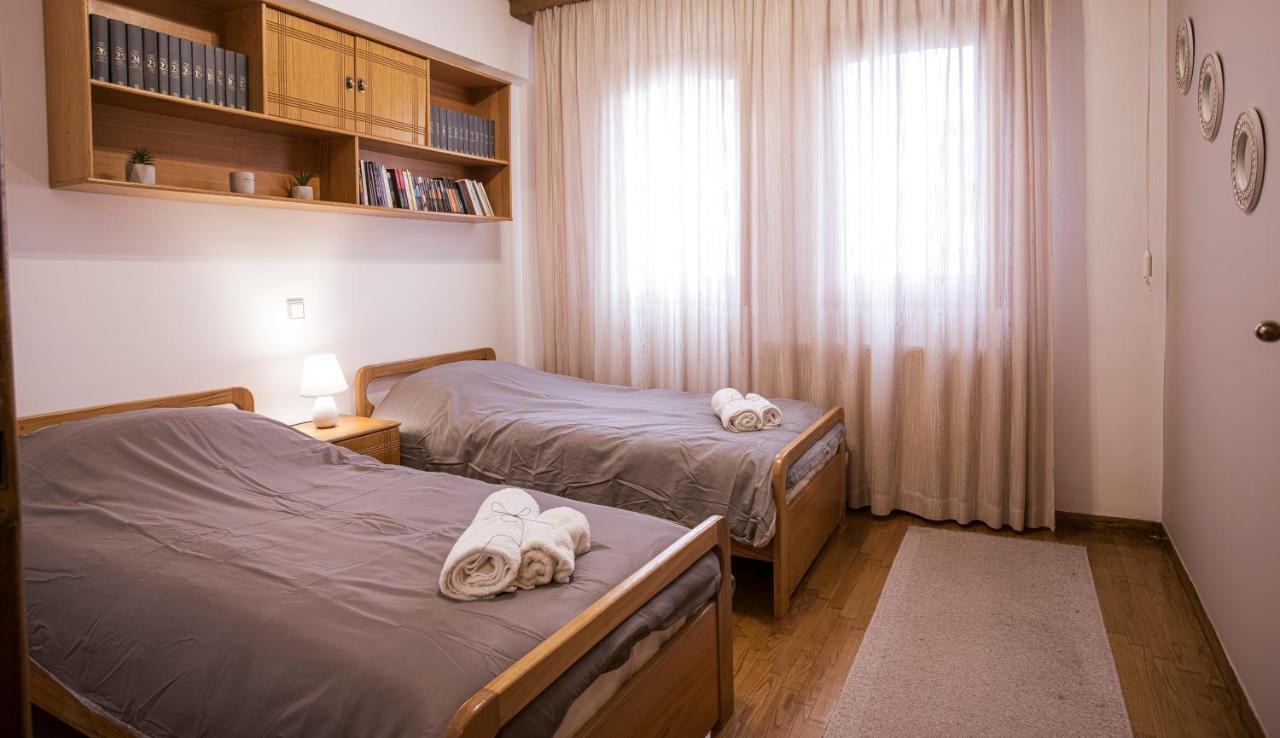Georgia'S Guesthouse Kastoria Extérieur photo