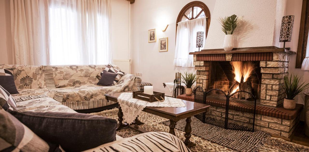Georgia'S Guesthouse Kastoria Extérieur photo